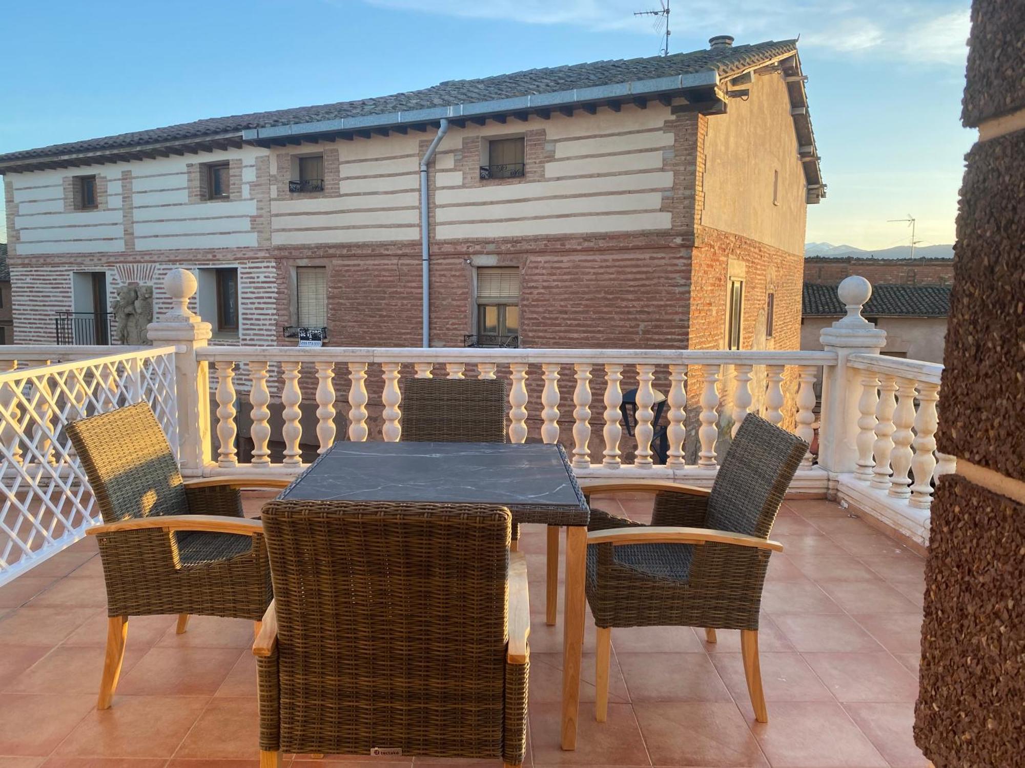 Casa Rural La Plaza Azofra 外观 照片